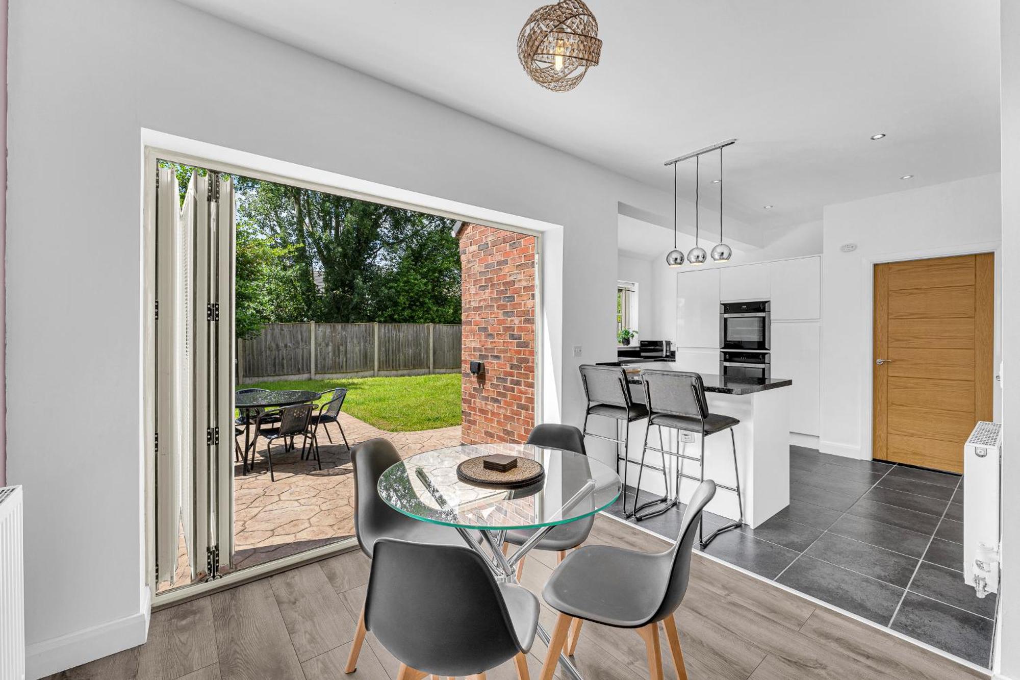 Brook Meadow House, 4 Bed House, Manchester Astley  Extérieur photo