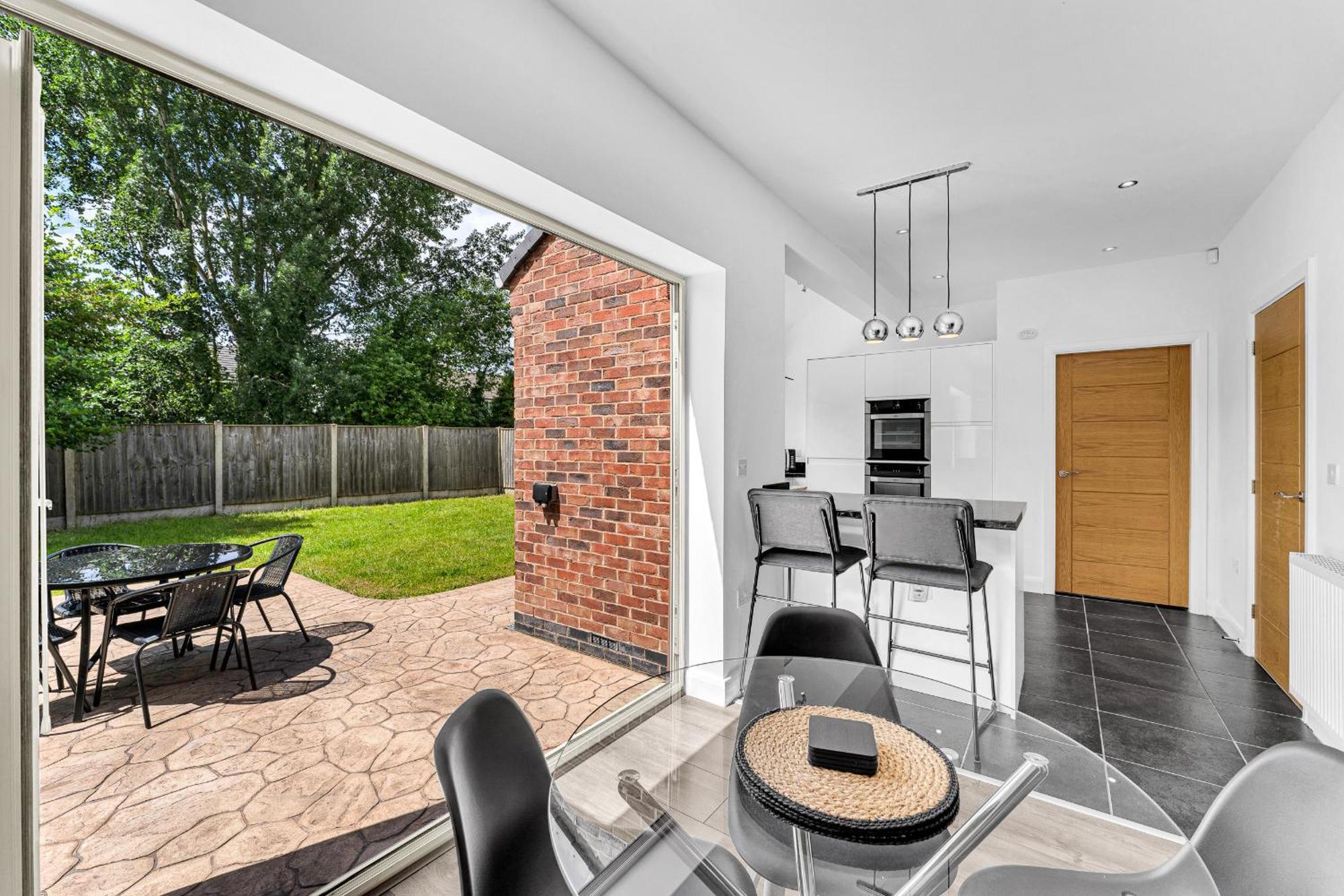 Brook Meadow House, 4 Bed House, Manchester Astley  Extérieur photo