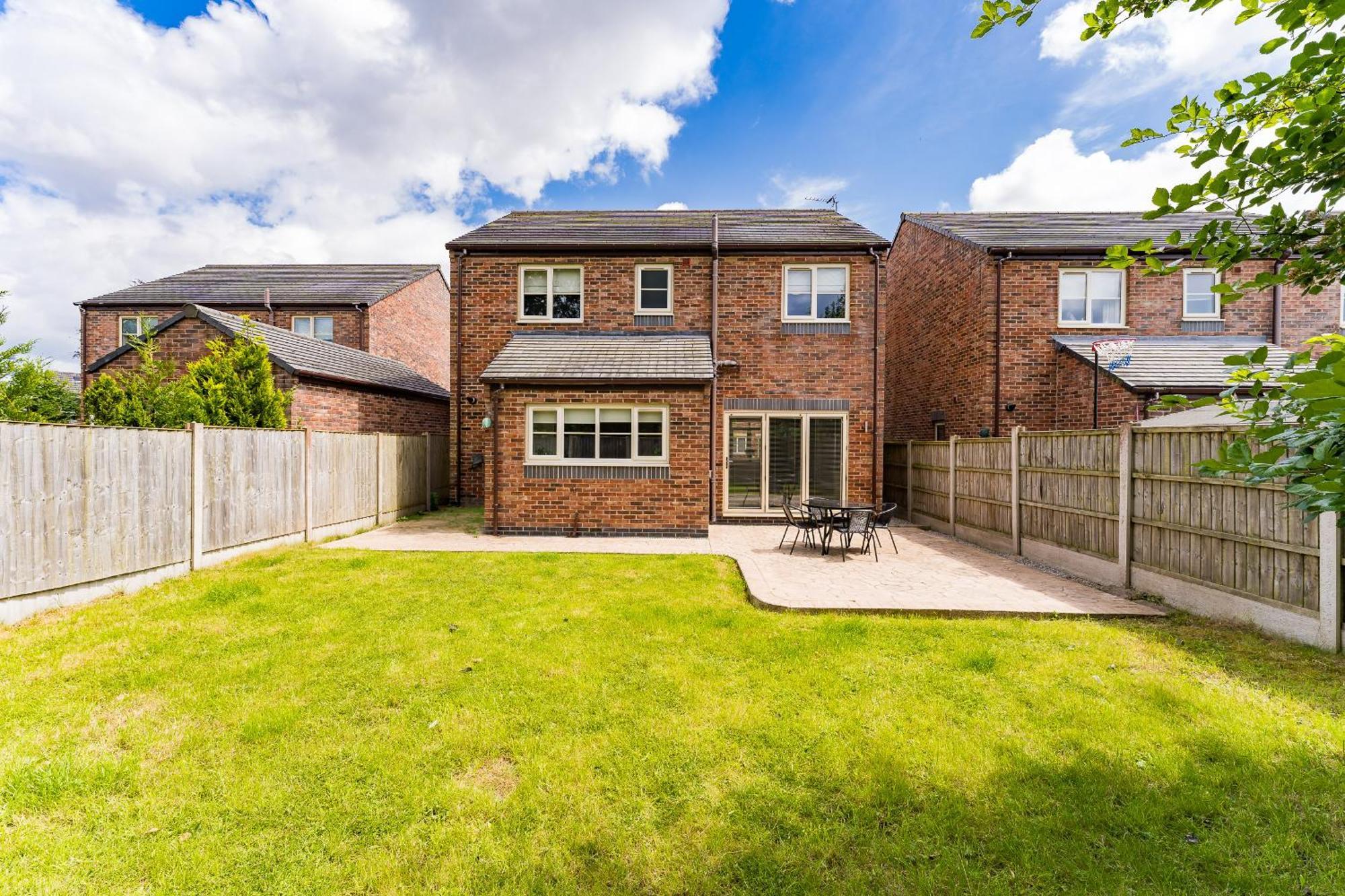 Brook Meadow House, 4 Bed House, Manchester Astley  Extérieur photo
