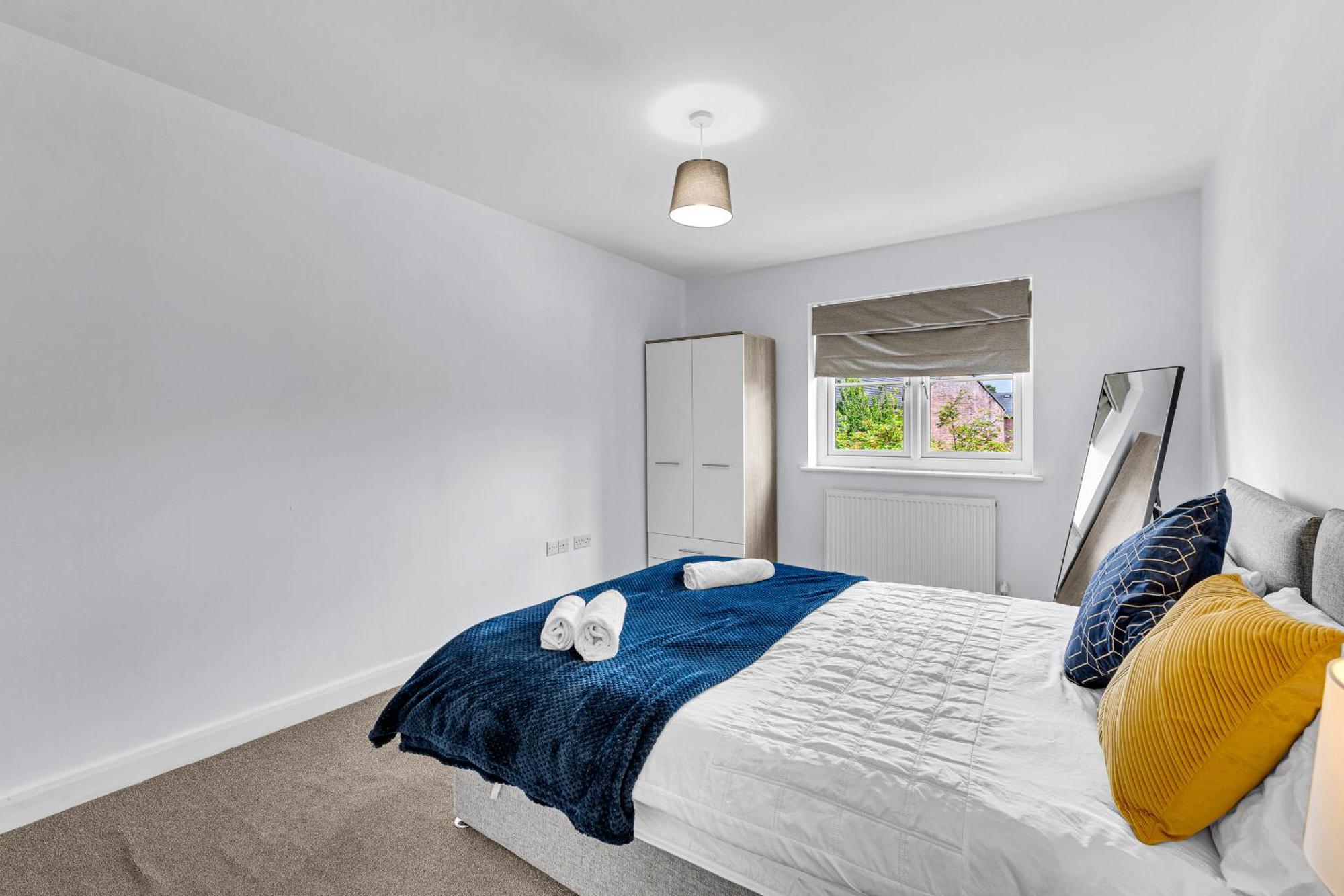 Brook Meadow House, 4 Bed House, Manchester Astley  Extérieur photo