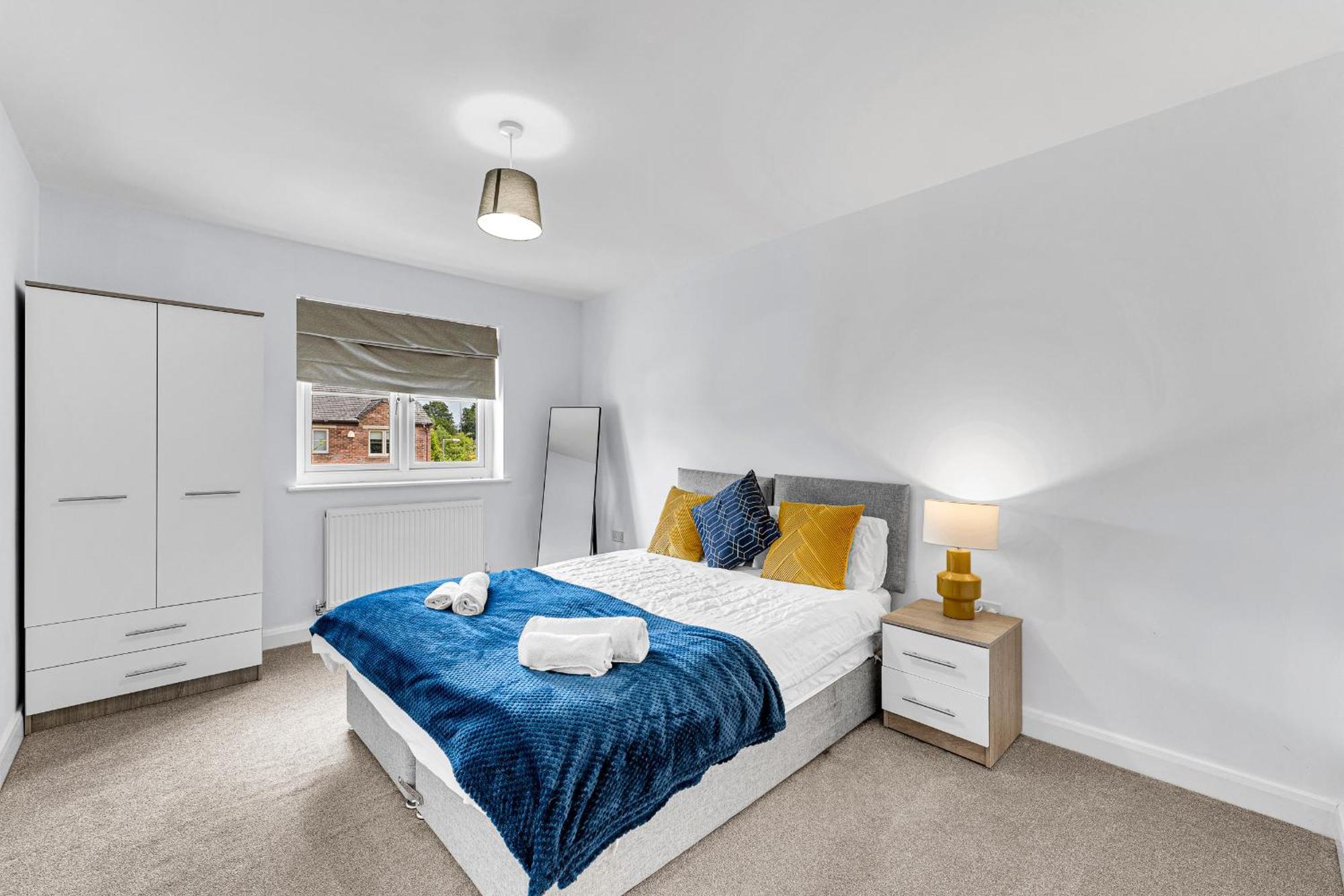 Brook Meadow House, 4 Bed House, Manchester Astley  Extérieur photo