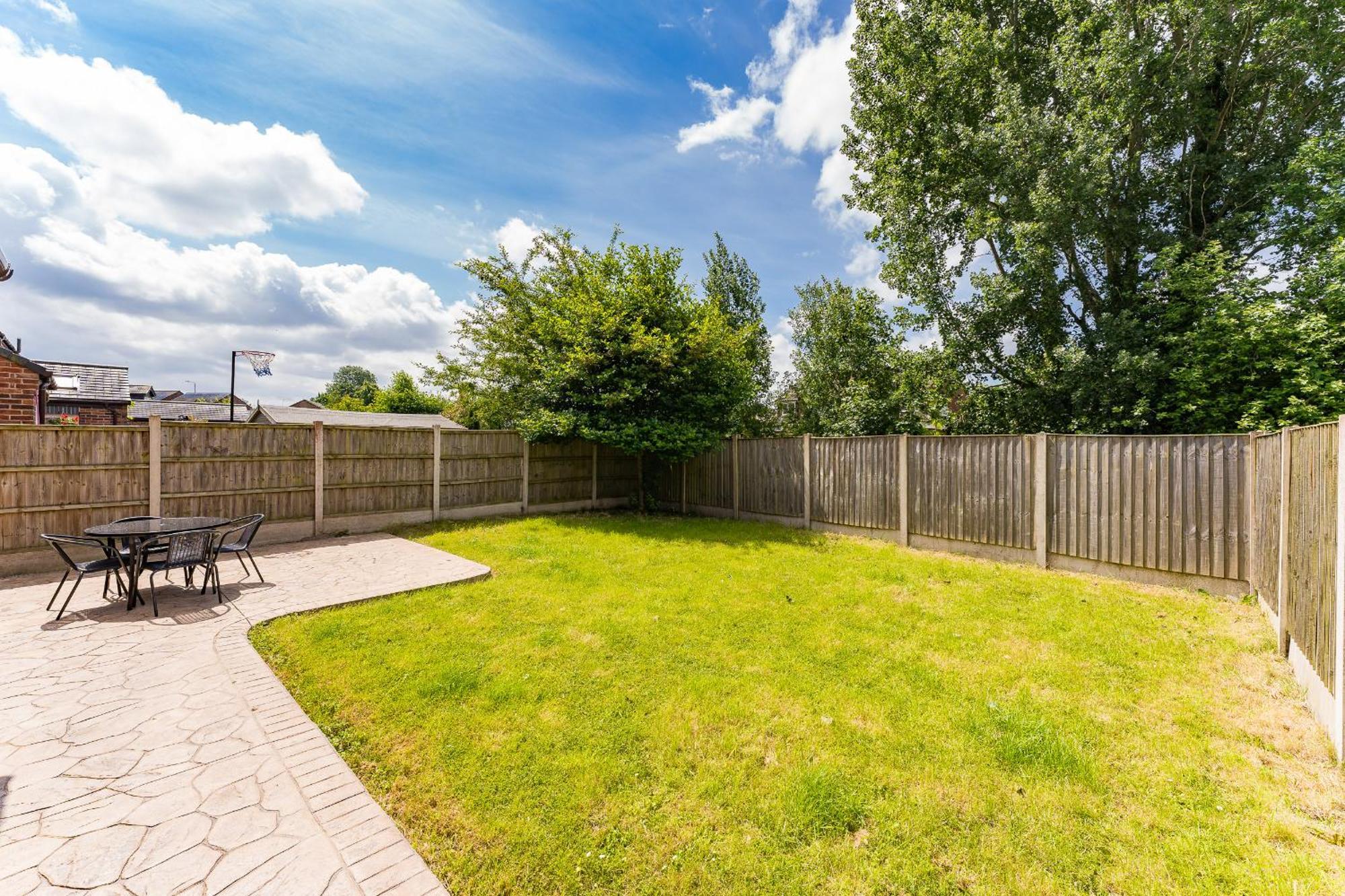 Brook Meadow House, 4 Bed House, Manchester Astley  Extérieur photo